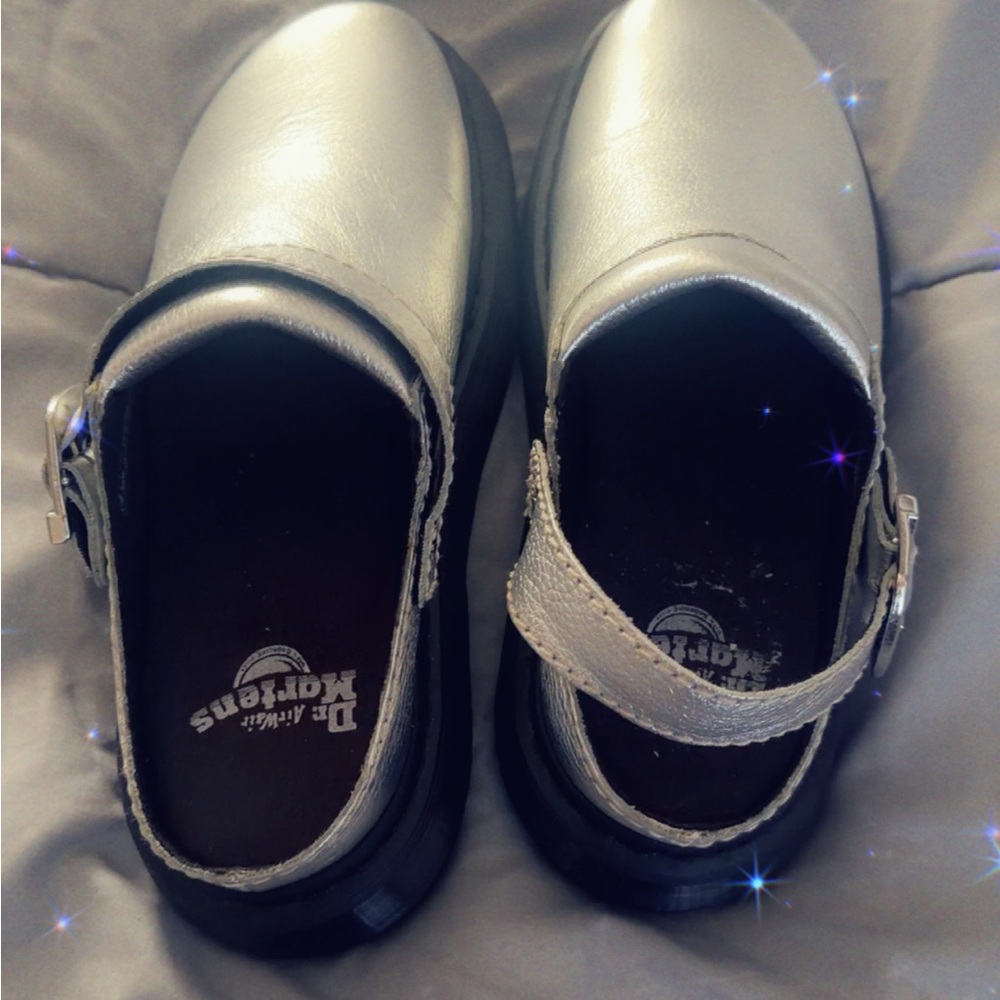 Dr. Martens Silver Flats - Picture 3 of 4